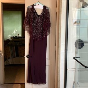 J Kara Women's Plus Size Pop Over Long Beaded Dress. Only worn once! Color:Wine